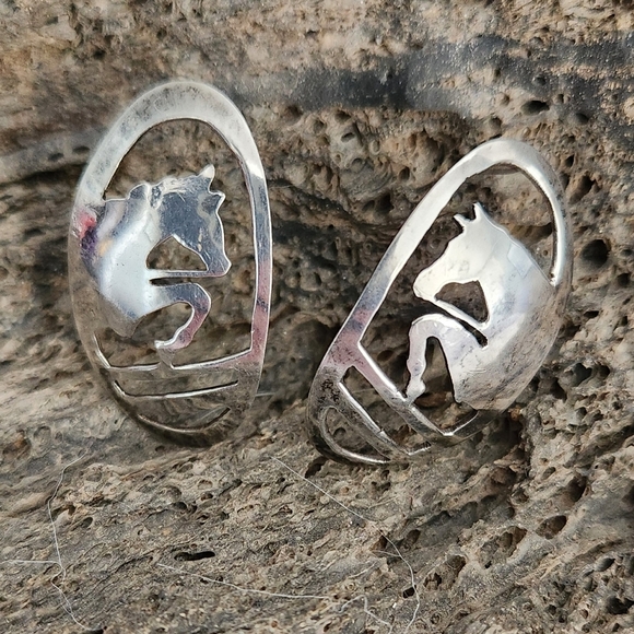 Vintage Silver Equestrian Showjumping horse earrings - Picture 5 of 8
